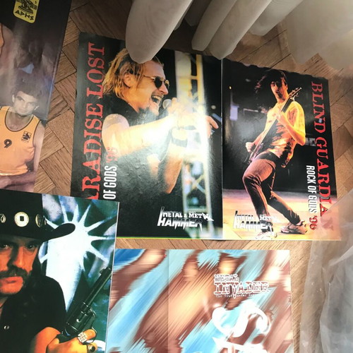Posters used collectible with Kind Diamond, Bruce Lee, Slayer, Lemmy, Angra, Bon Jovi, Paradise Lost, Blind Guardian, Aris