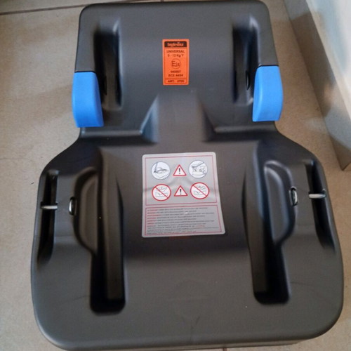 Inglesina Zippy Free stroller used with car seat and accessories