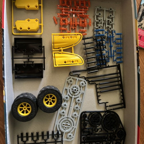Clementoni Engineering Workshop Bulldozer STEM educational game like new