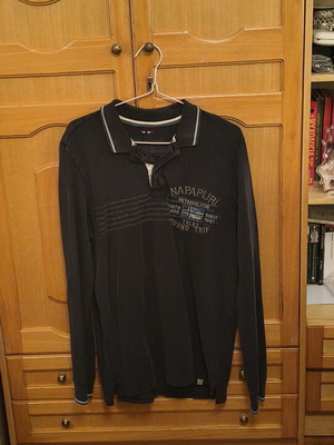 Tommy Hilfiger long sleeve shirt like new, size M, black