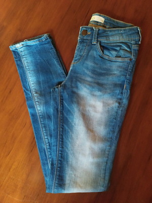 Zara women's jeans used, size 36, quite elastic