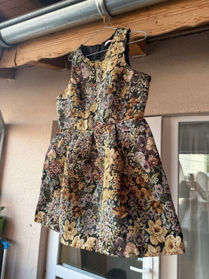 Рокля красива нова XL-XXL
