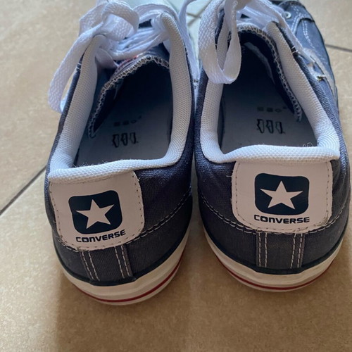 Converse All Star men's blue canvas shoes size 41.5 like new