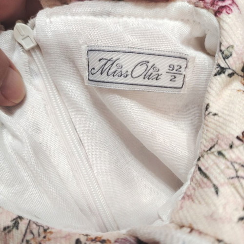 Girls' dress with lining and veils, size 92 cm, 2 years