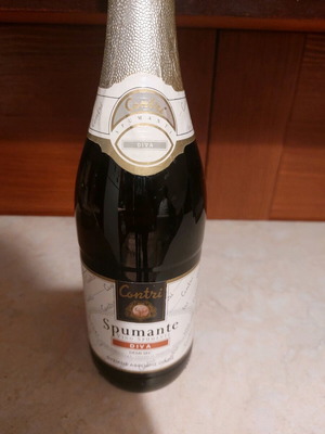 Sparkling wine bottle sealed new, collectible decorative
