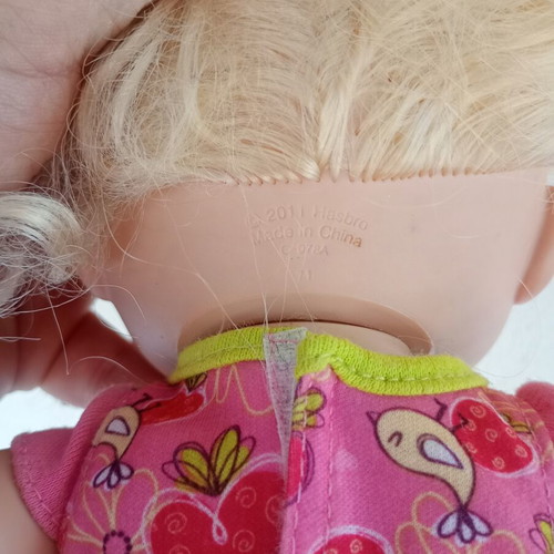 Hasbro Baby Alive 2011 doll used, functional