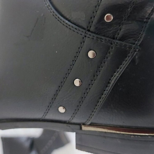 Black boots size 41 tall like new with low heel and warm lining