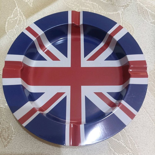 Stainless steel ashtrays new, set of four