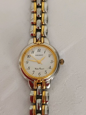 Orient quartz γυναικείο ρολόι μεταχειρισμένο σε πολύ καλή κατάσταση