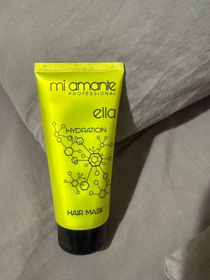 Mi Amante Professional hair mask 100ml brand new for deep hydration