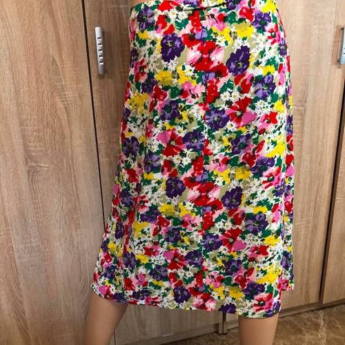 Floral linen skirt, size XL