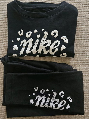 Nike σετ για κορίτσια 128/140 σαν καινούργιο, κροπ τοπ και κολάν μαύρο