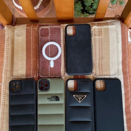 iPhone 11pro Max cases like new