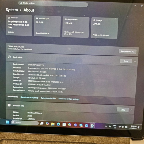 Surface Pro 11 16GB 512GB Snapdragon Elite used with case, keyboard and pen