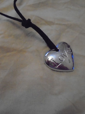 Fo-bijou heart pendant new