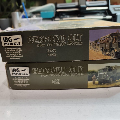 Bedford 1/72 model kits, 2 sets, new