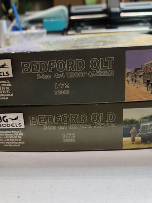 Bedford 1/72 model kits, 2 sets, new