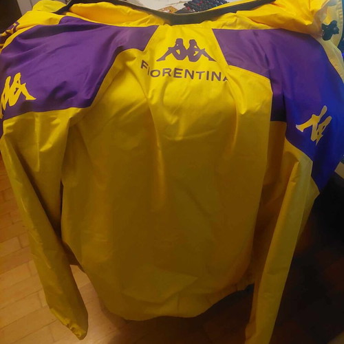 Fiorentina 2023-24 Kappa Training Rain Jacket like new