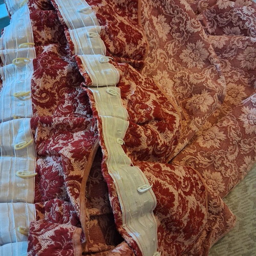 Set of 2 heavy damask curtains used, brick red