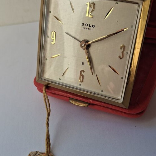 Solo 15 Jewels France travel alarm clock like new, mechanical