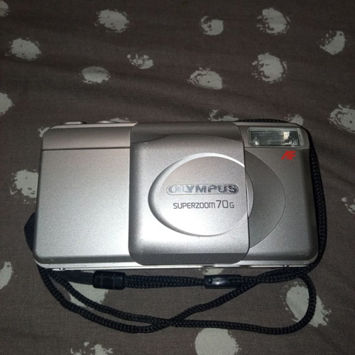 Olympus Superzoom 70G used camera for repair or spare parts