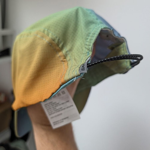 Saysky cap good condition, colorful
