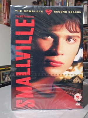 Smallville Complete Season 2 sealed DVD box