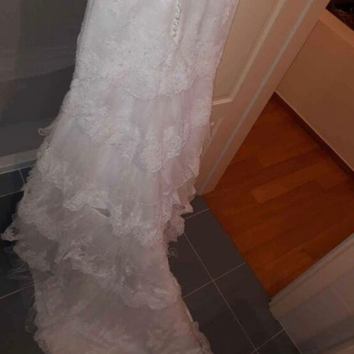 Pronovias mermaid wedding dress, white lace, long