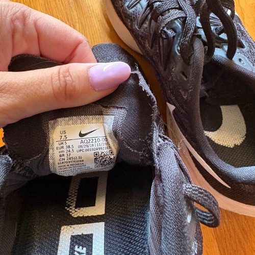 Nike athletic shoes size 38.5 used, black