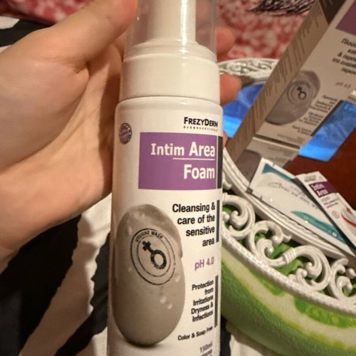 Frezyderm Intim Area Foam 150ml new with free samples