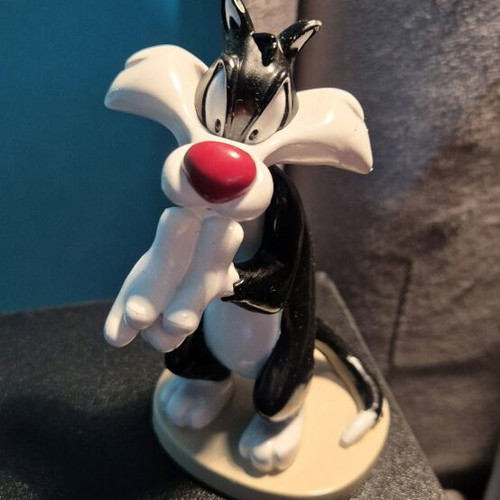 Looney Tunes Sylvester collectible figure Warner Bros vintage like new