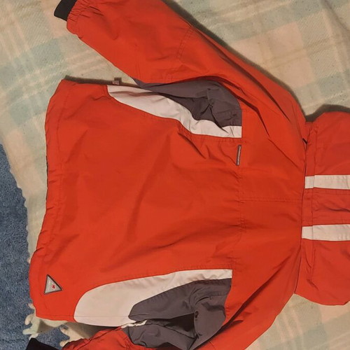 Ski jacket used for 3-4 years old, red unisex