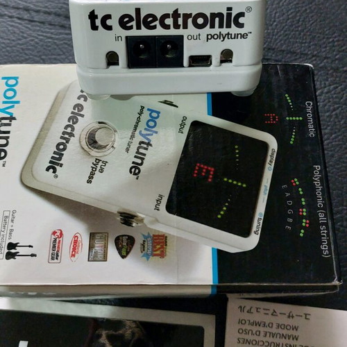 TC Electronic Polytune classic guitar bass tuner like new