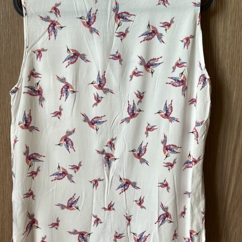 Sleeveless women's shirt Funky Buddha medium, like new, 100% viscose