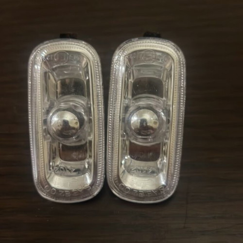 Flash side indicators for Audi mirrors like new, part 8E0 949 127