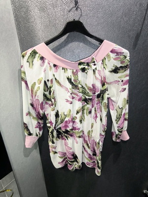 Floral shirt tunic pink and white like new