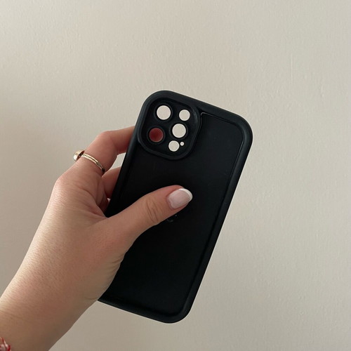 Iphone 12 Pro cases used