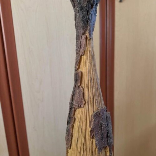 Plaster vase with wooden details like new