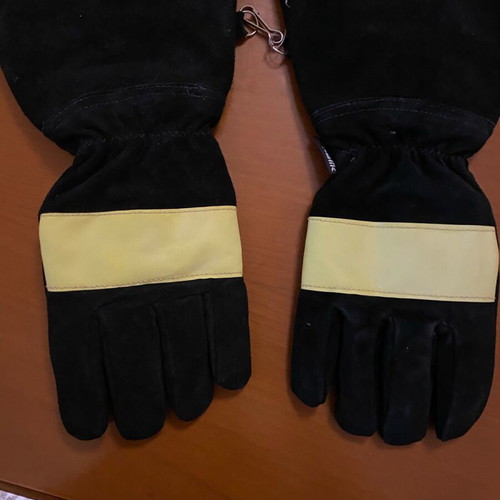 Leather work gloves new, heat resistant up to 250°C, size medium