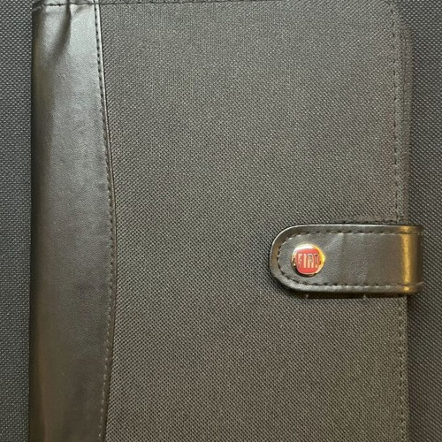 Fiat 500 Greek manual like new with original case 2007-2015