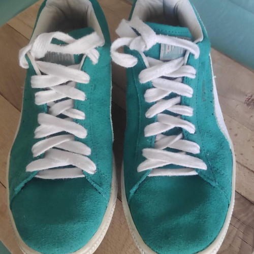 Puma Suede Vintage Sneakers like new, size 38, turquoise