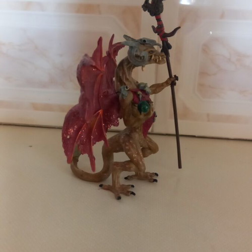 Plastoy Red Magic Dragon Action Figure like new