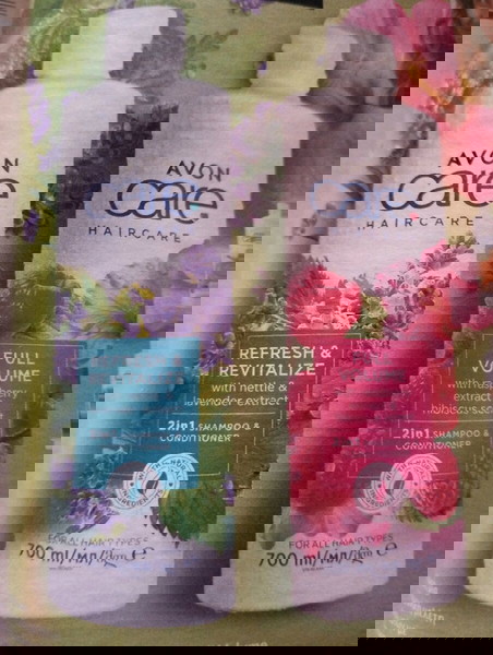Φυτικά Σαμπουάν Avon Care 2σε1.