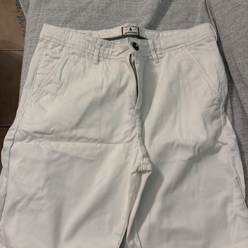 Jack & Jones bermuda shorts like new, white, size M