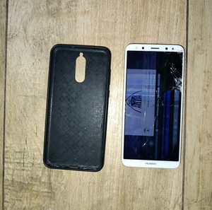 Πωλείται Huawei mate 10 lite για ανταλλακτικα