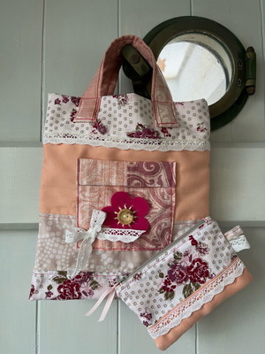 Tote bag and small purse for little girl, new, pink