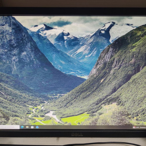 Lenovo ThinkCentre 35971G2 desktop PC, Intel Core i3, 4GB RAM, 500GB HDD