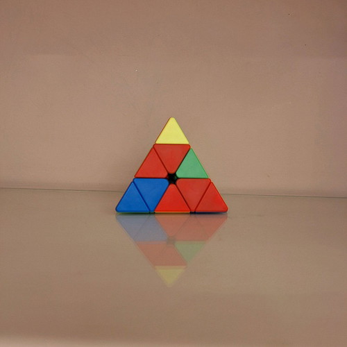 Triangle cube new Rubics cube