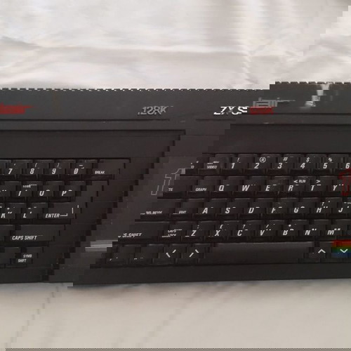 Sinclair ZX Spectrum +3 για ανταλλακτικα η επισκευη