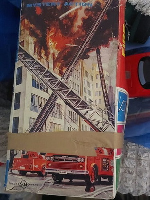 Japanese vintage fire engine toy like new in excellent condition